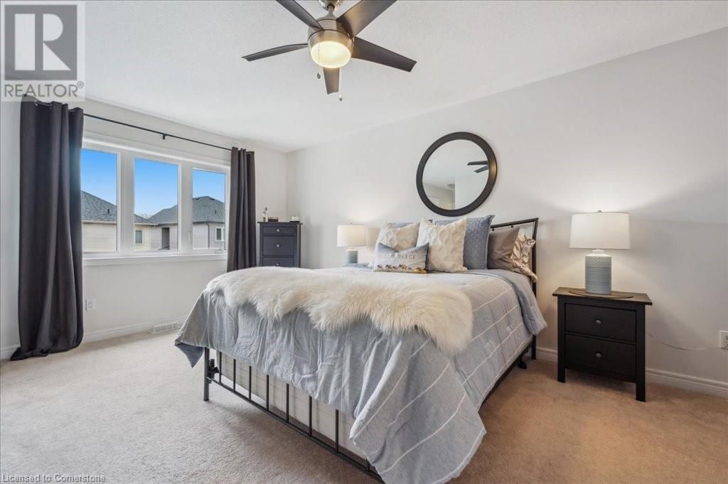 33 MCFARLANE CRESCENT Image 25