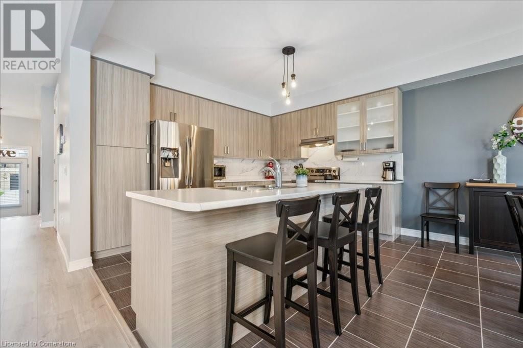 33 MCFARLANE CRESCENT Image 9