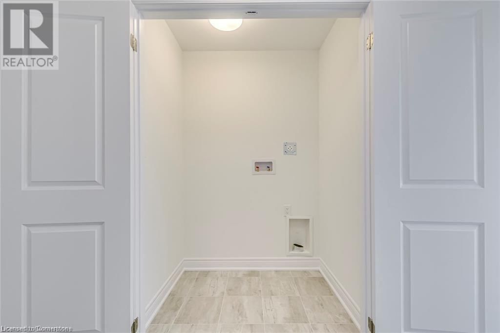 8 - 2273 TURNBERRY ROAD Image 44