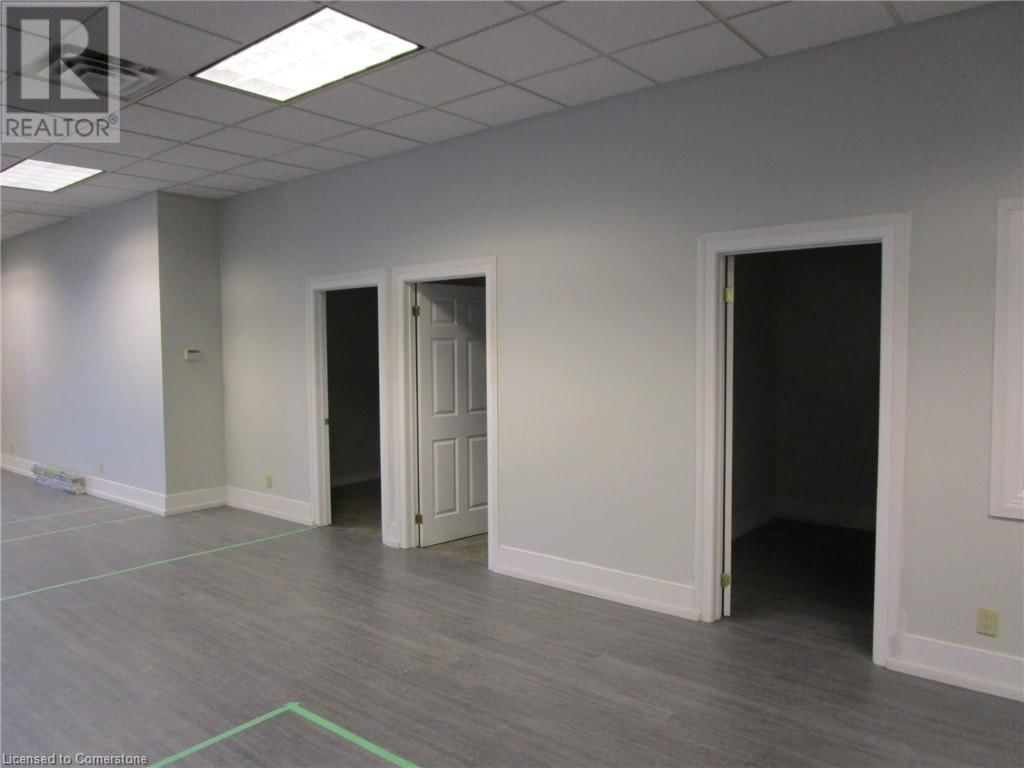 2 - 889 BARTON STREET EAST Image 3