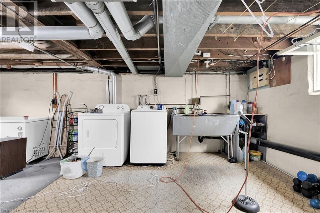 84 BELL STREET Image 25