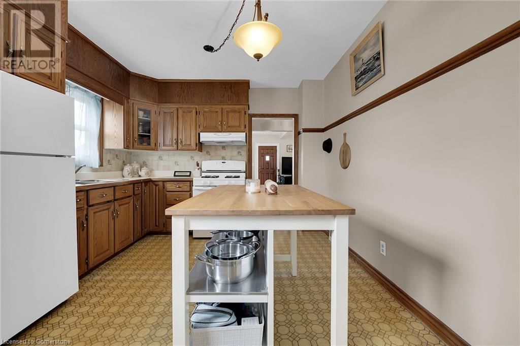 84 BELL STREET Image 7