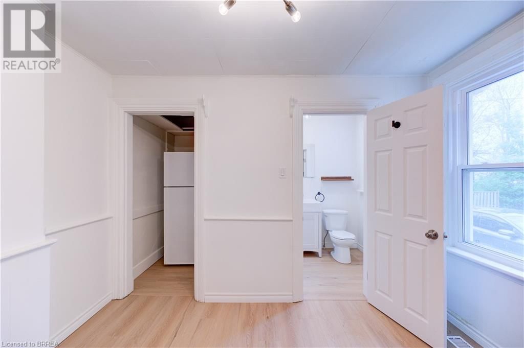 174 DARLING STREET Image 11