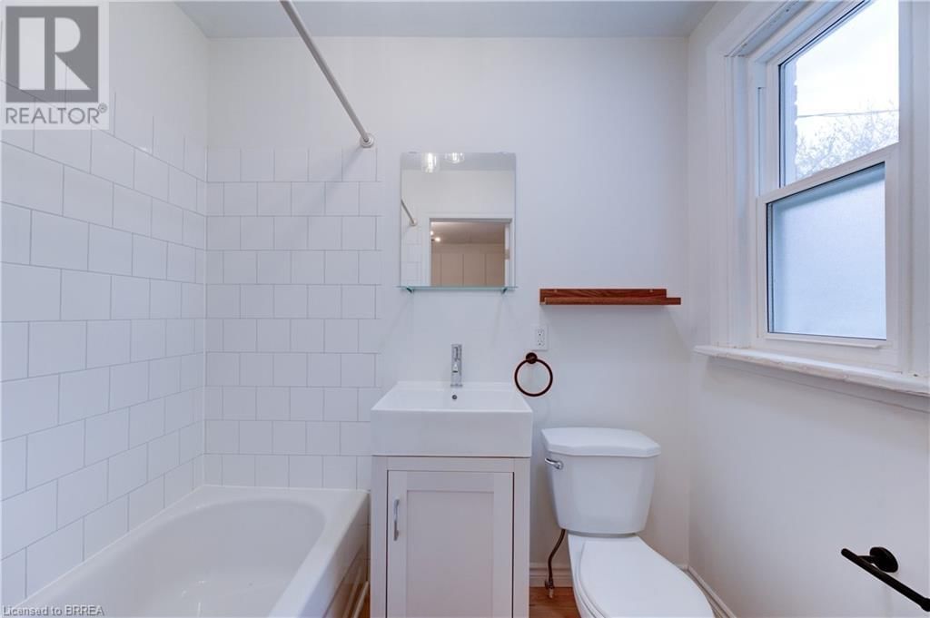 174 DARLING STREET Image 12