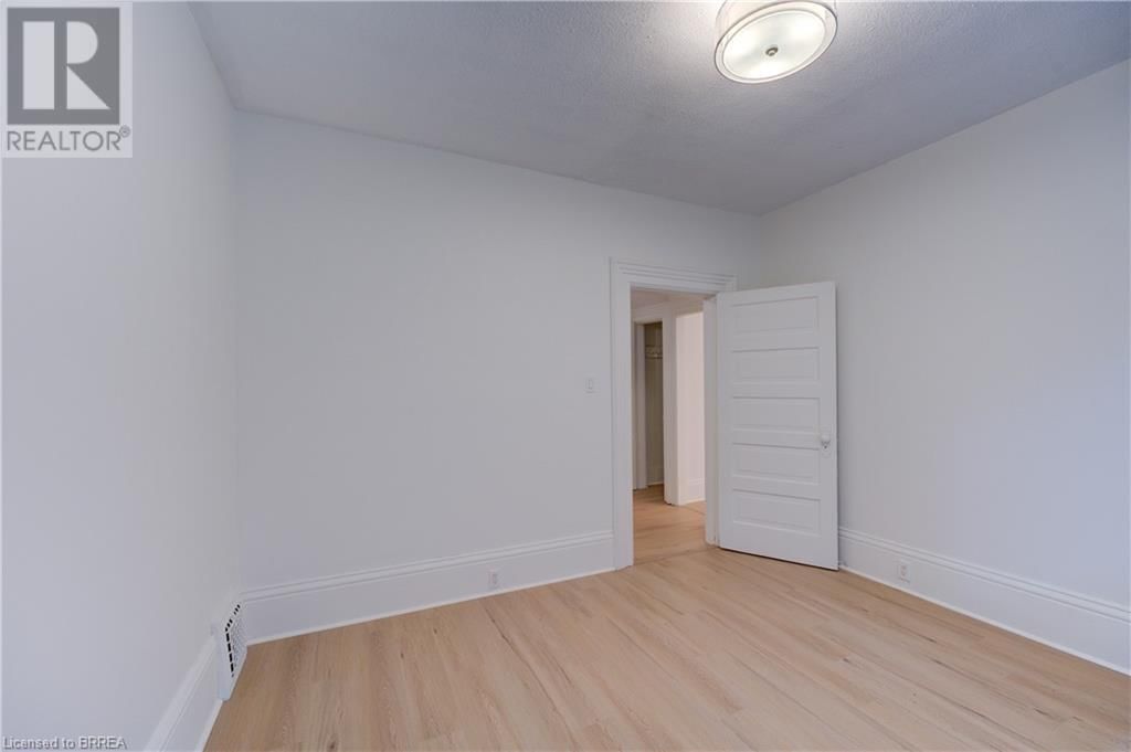 174 DARLING STREET Image 18