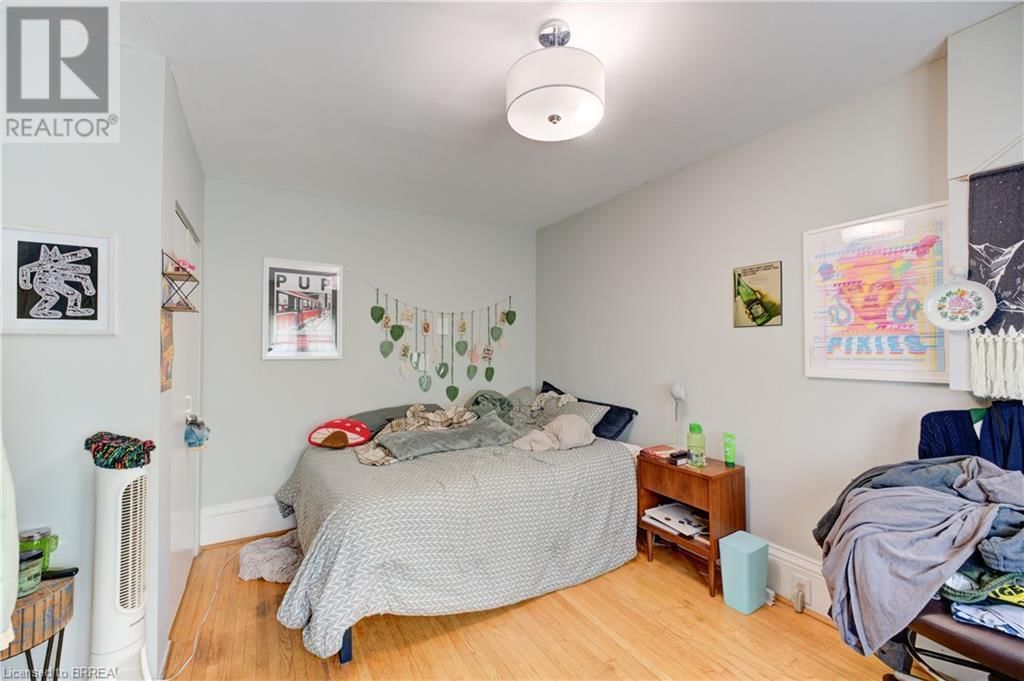 174 DARLING STREET Image 25