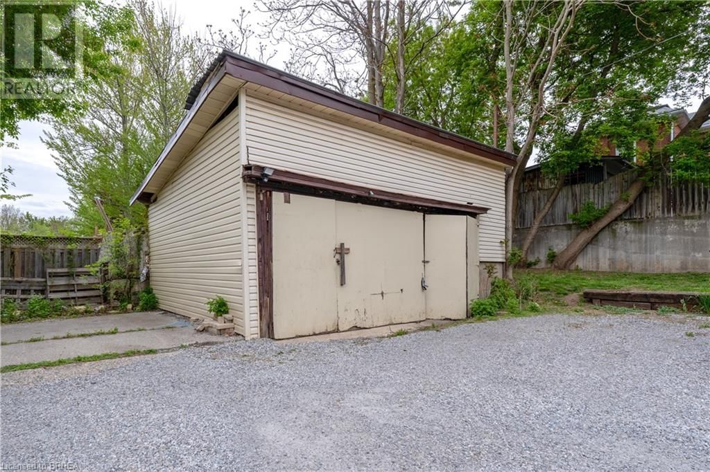 174 DARLING STREET Image 4