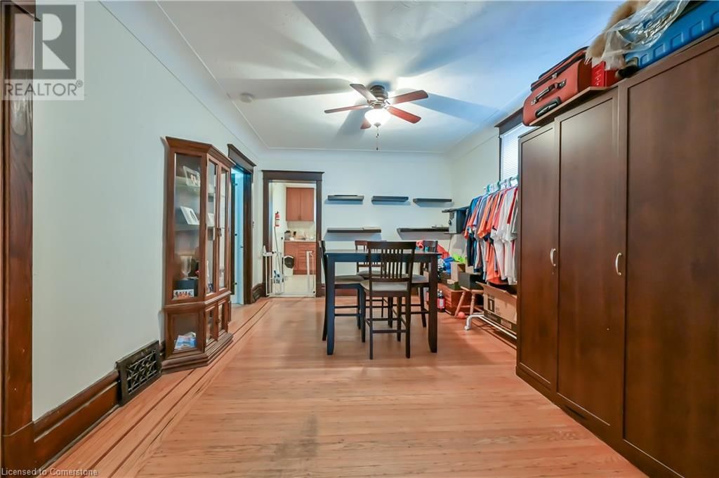 1597 KING STREET EAST Image 12