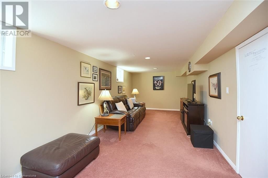 134 WATSONS LANE Image 36