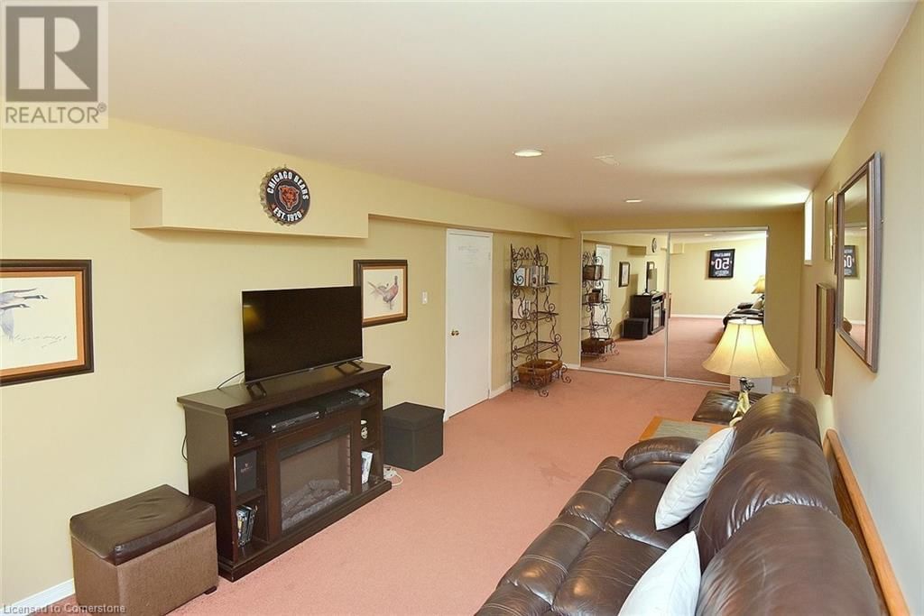134 WATSONS LANE Image 37