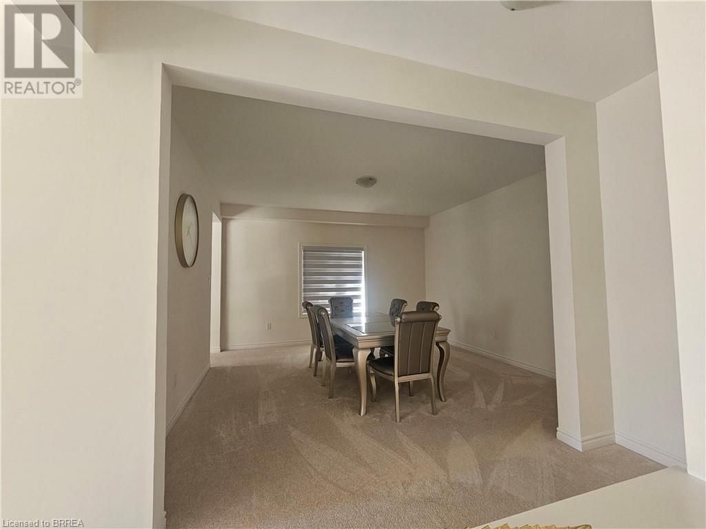 28 ROWLEY STREET Image 11