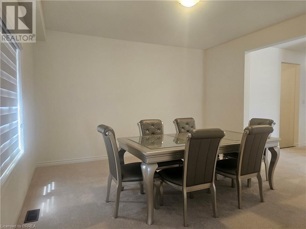 28 ROWLEY STREET Image 15