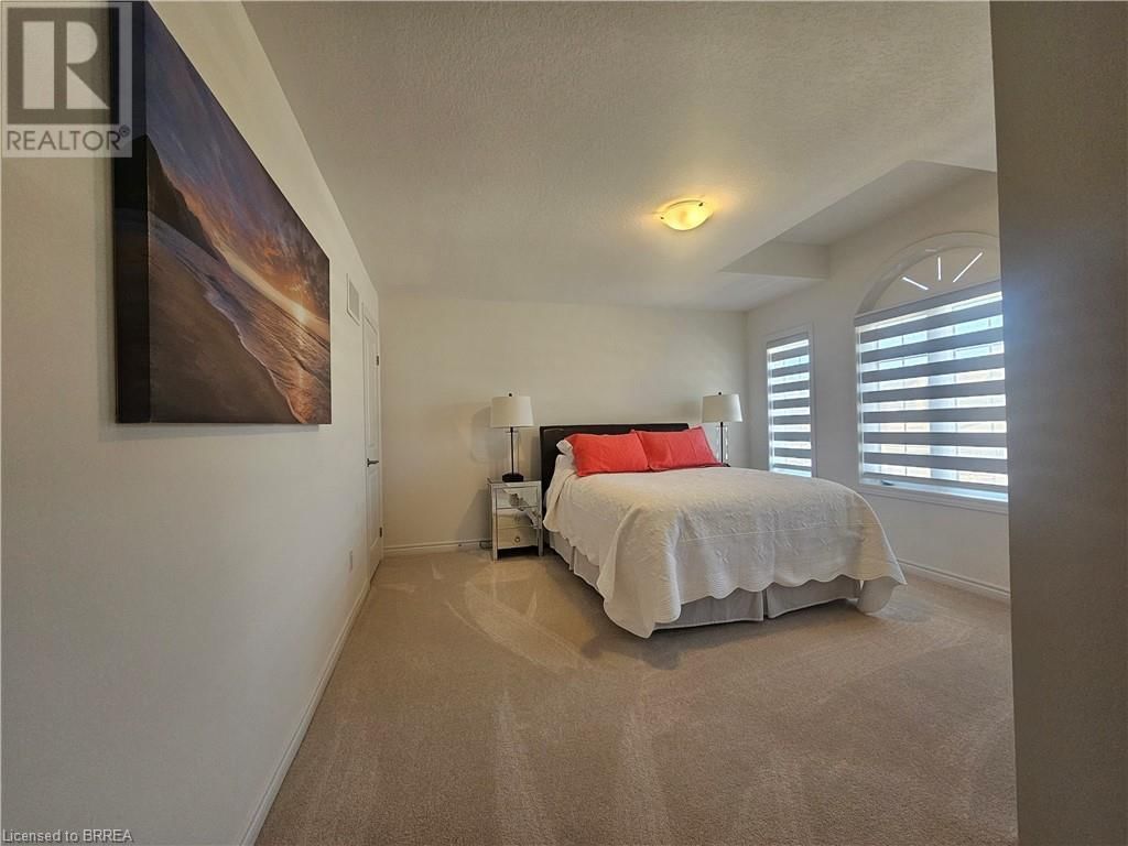 28 ROWLEY STREET Image 21