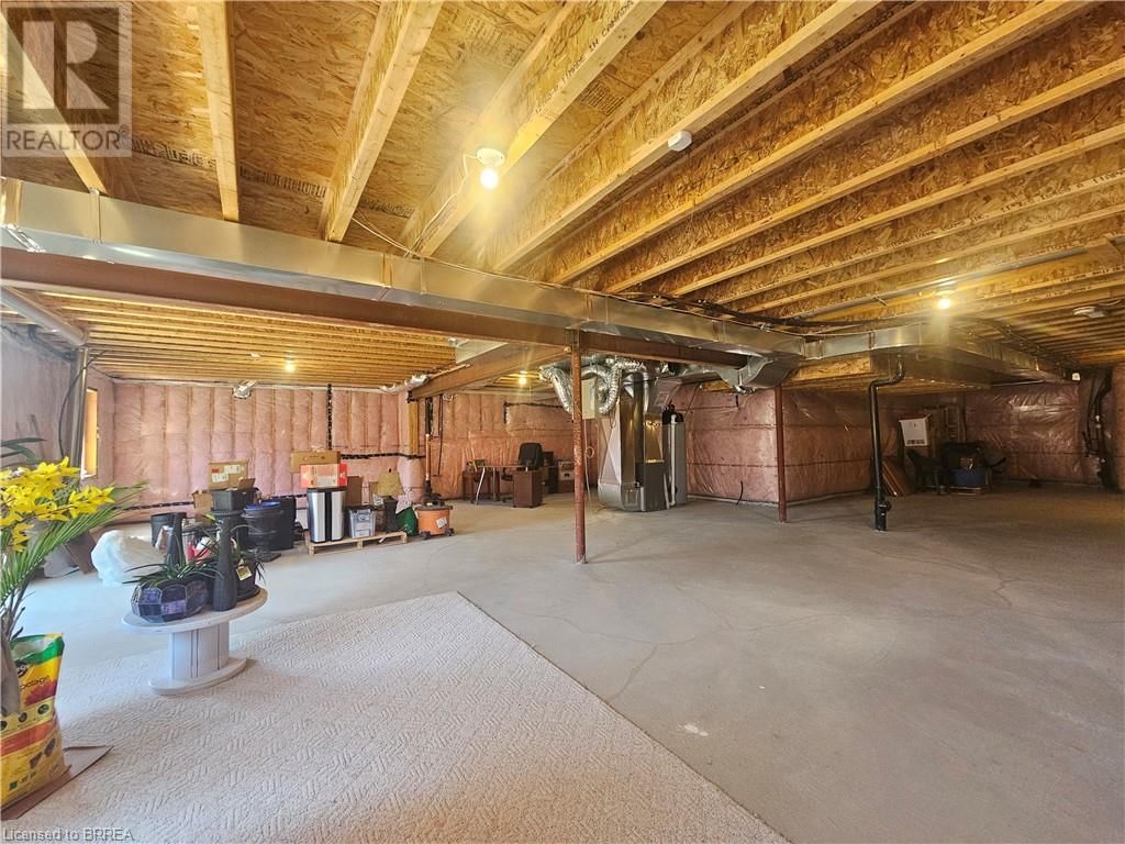 28 ROWLEY STREET Image 32