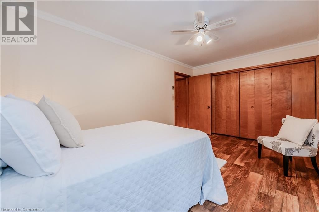 186 NAPIER STREET Image 24