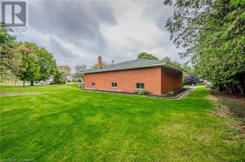 186 NAPIER STREET Image 45