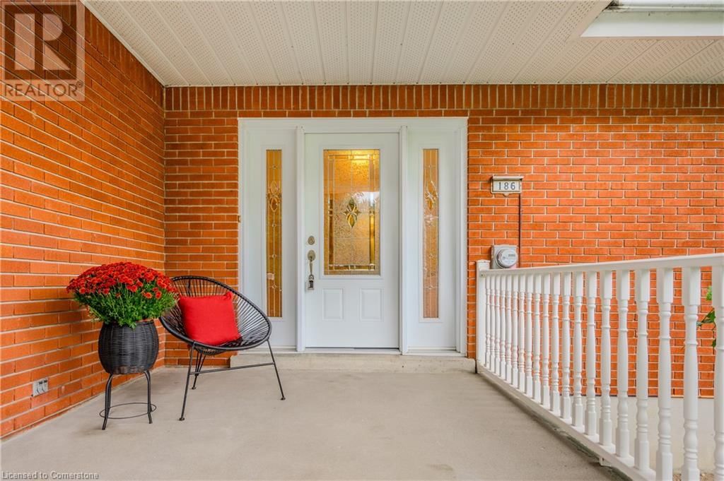 186 NAPIER STREET Image 8