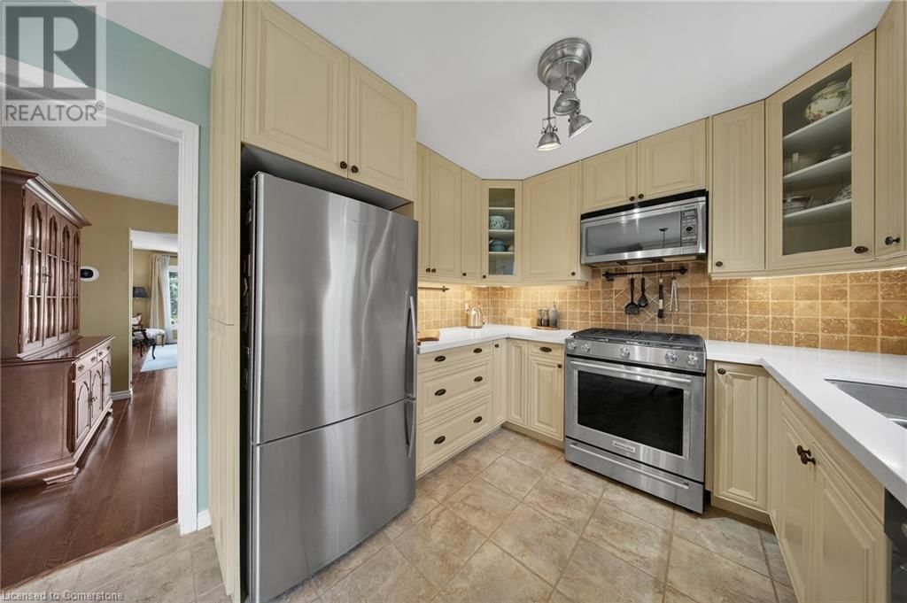 383 ASHWORTH DRIVE Image 12