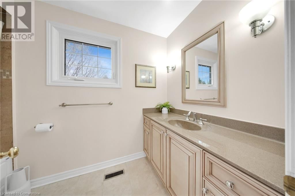 383 ASHWORTH DRIVE Image 32
