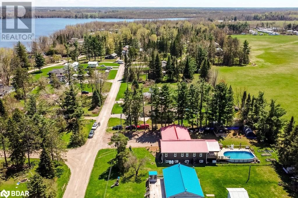 12 FULSOM CRESCENT Image 36