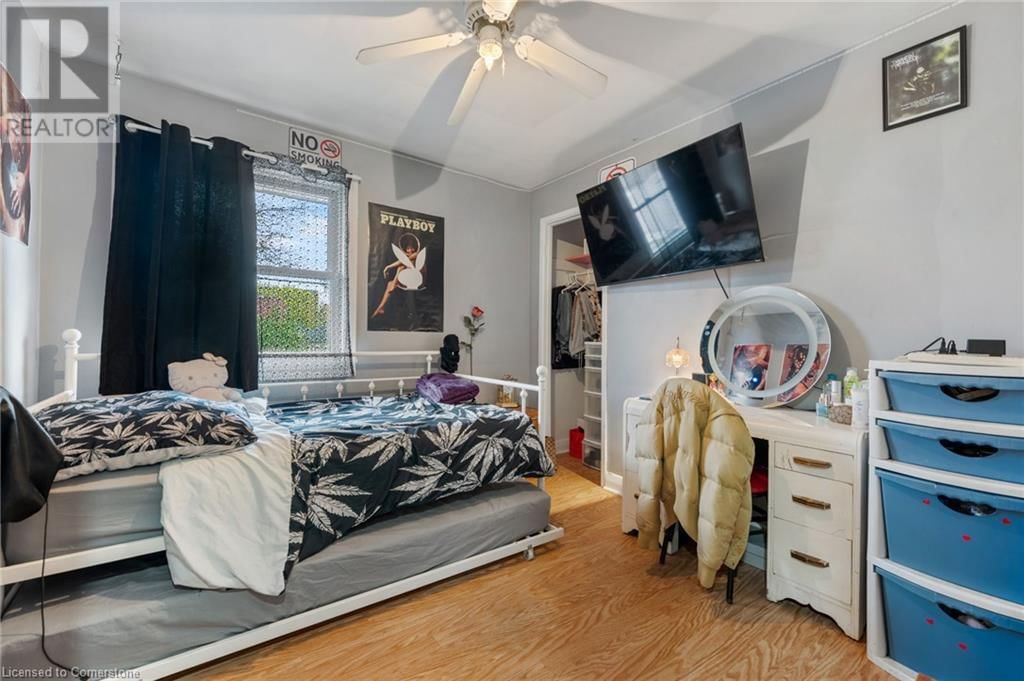1732 SEELEY DRIVE Image 13
