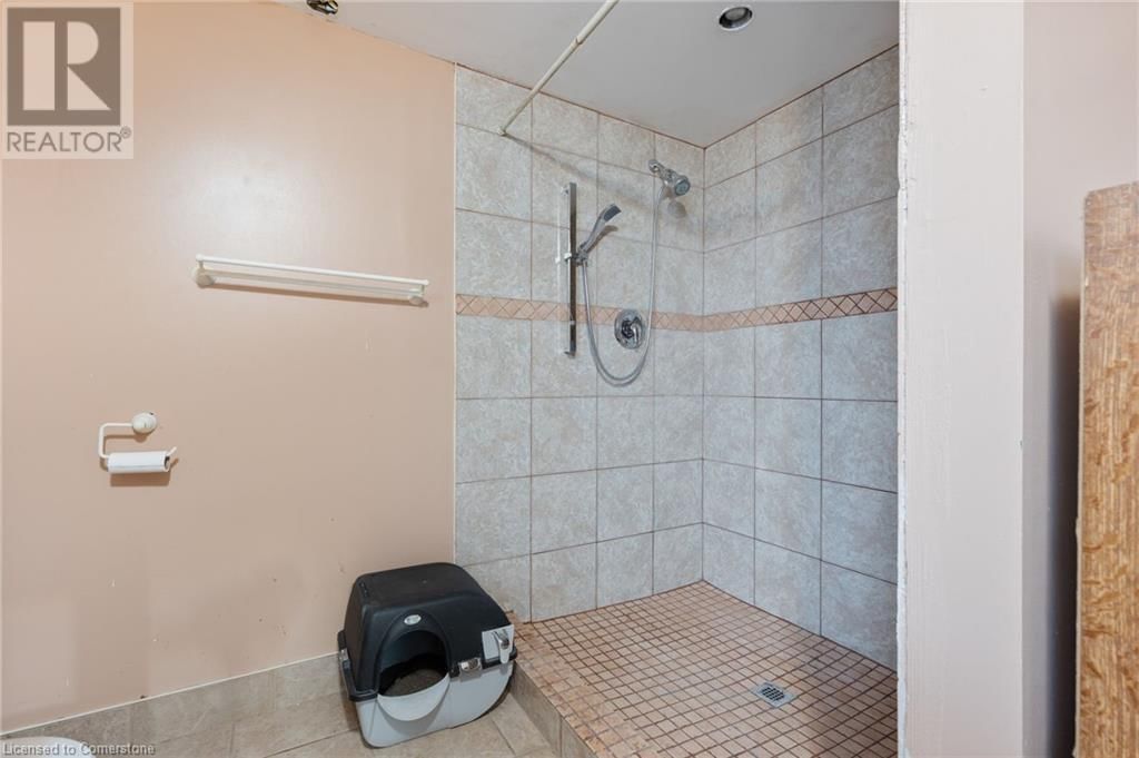 1732 SEELEY DRIVE Image 18