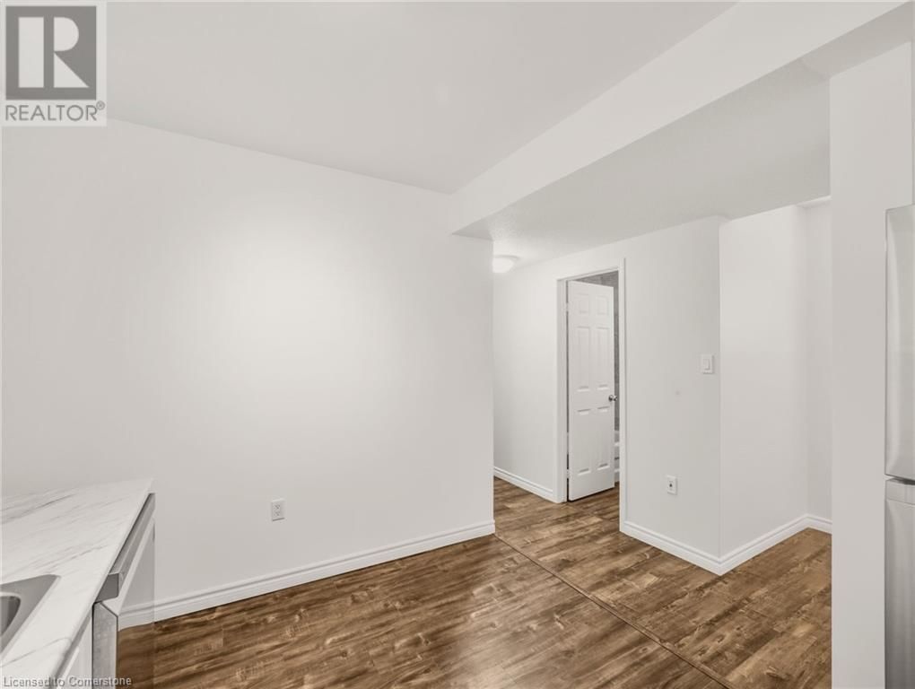 107 ALPINE AVENUE Image 26