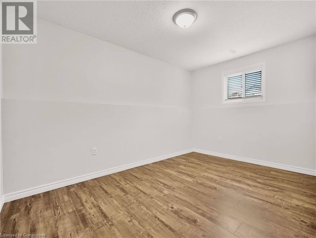 107 ALPINE AVENUE Image 27