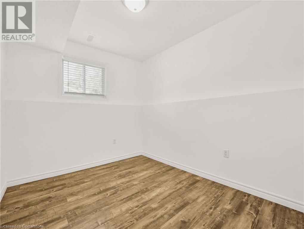 107 ALPINE AVENUE Image 30