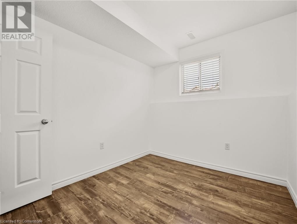 107 ALPINE AVENUE Image 31