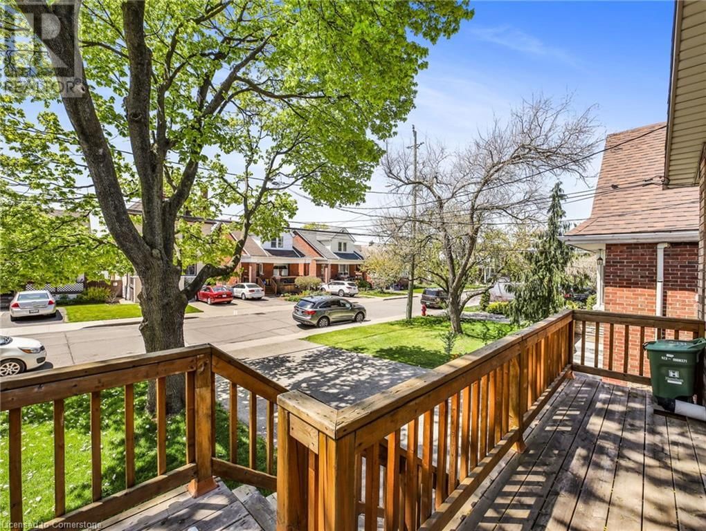 107 ALPINE AVENUE Image 37
