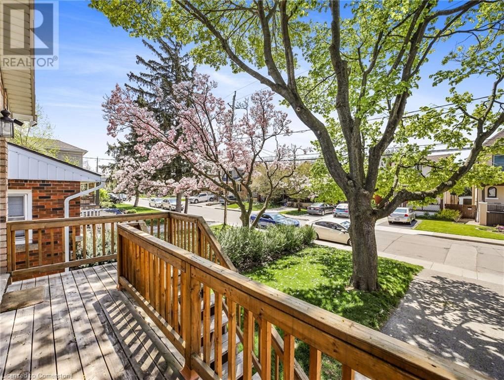 107 ALPINE AVENUE Image 38