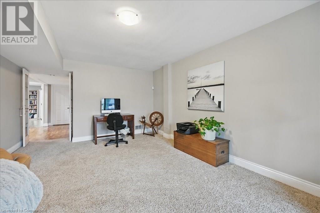 768 KING ROAD Image 25