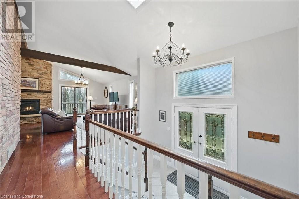 768 KING ROAD Image 4