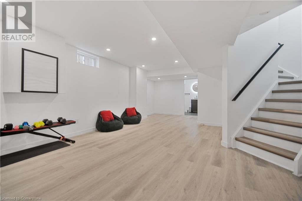 6 EULA WHITE PLACE Image 15