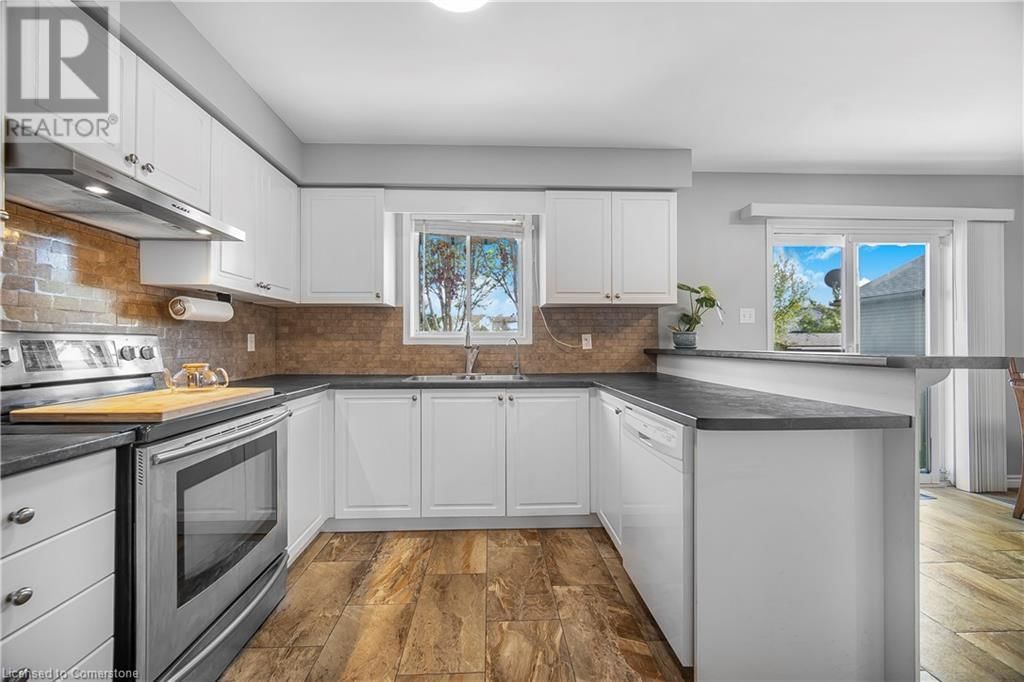 6 EULA WHITE PLACE Image 9