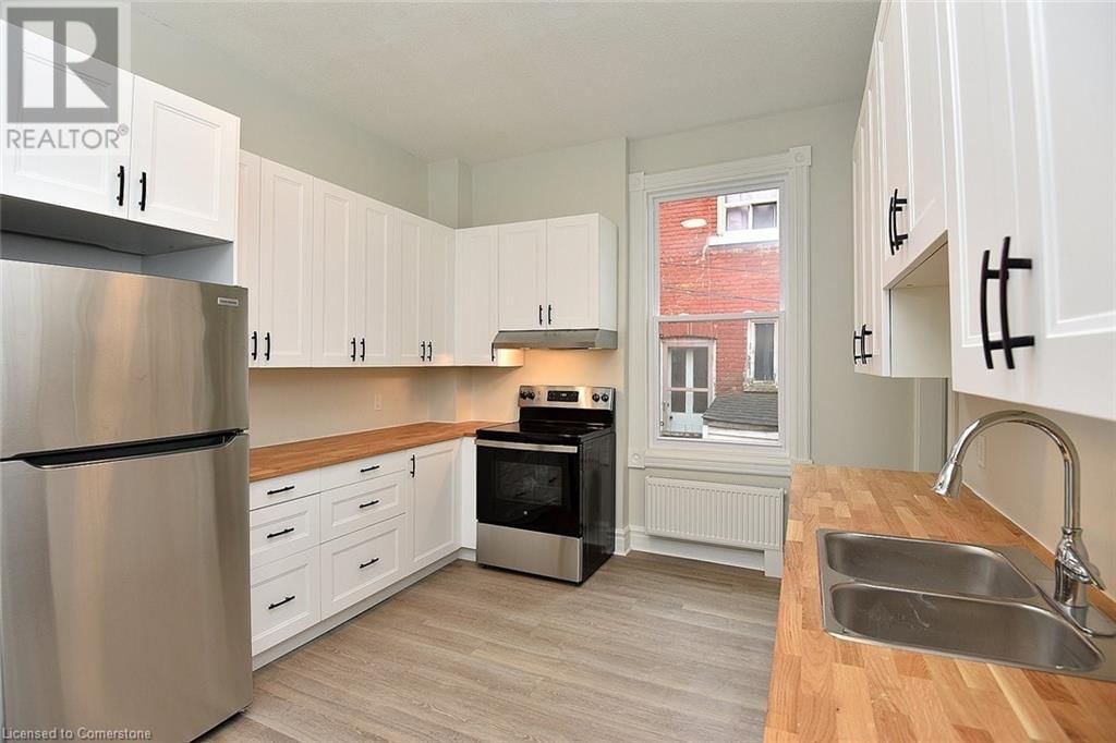 66 ERIE AVENUE Image 11