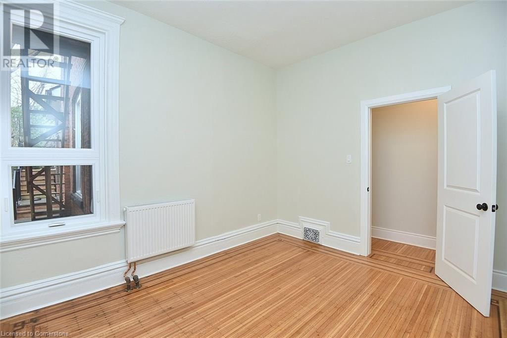 66 ERIE AVENUE Image 17