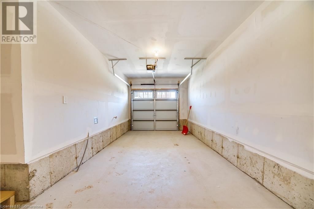 41 GRANVILLE CRESCENT Image 25