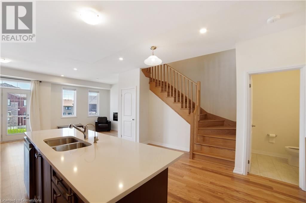 41 GRANVILLE CRESCENT Image 6