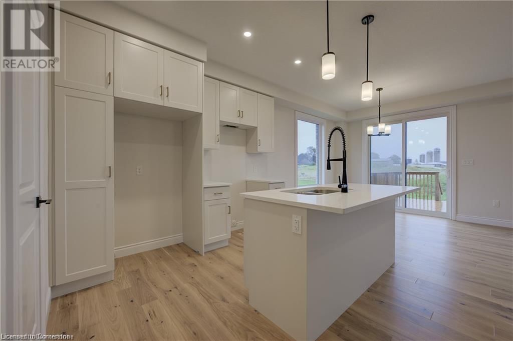 30 ANNE STREET WEST Image 10