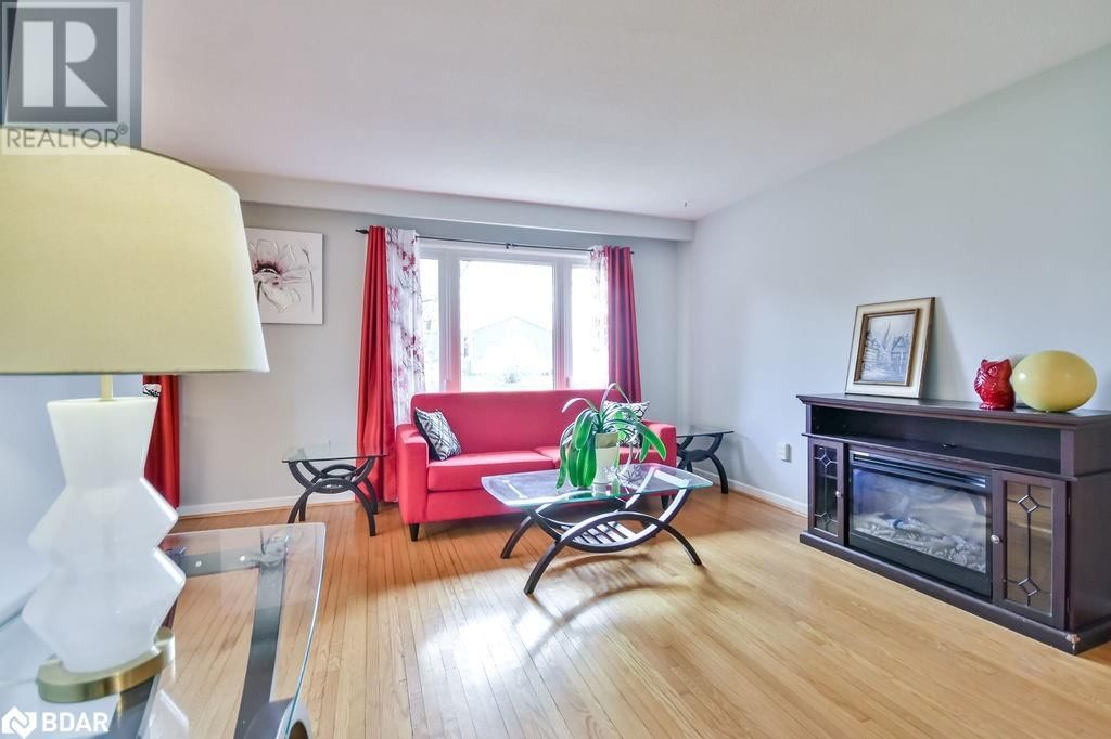 210 MERRETT DRIVE Image 14
