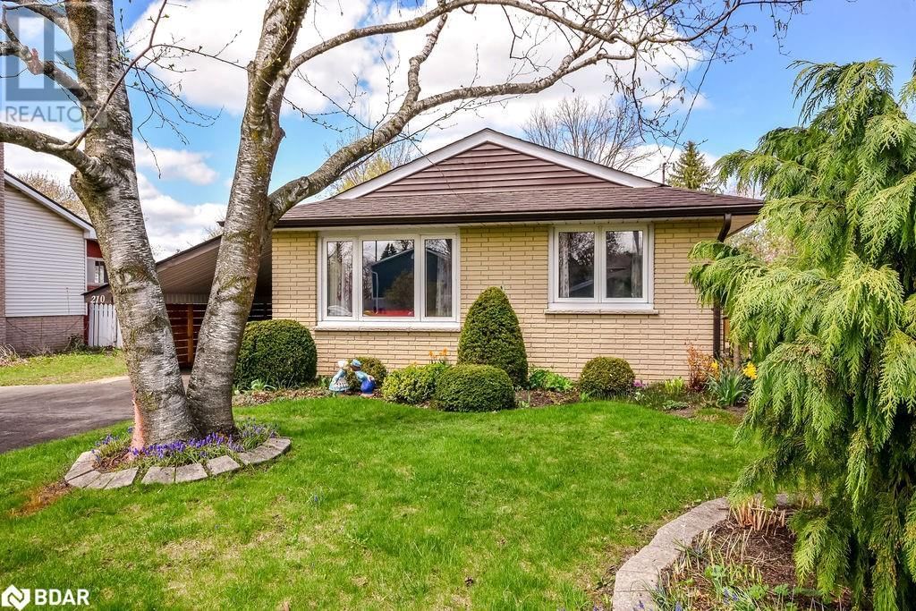 210 MERRETT DRIVE Image 32