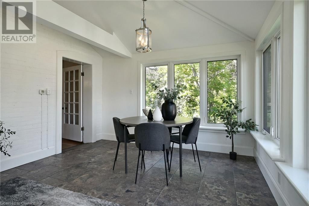 78 WILLIAM STREET WEST Image 20