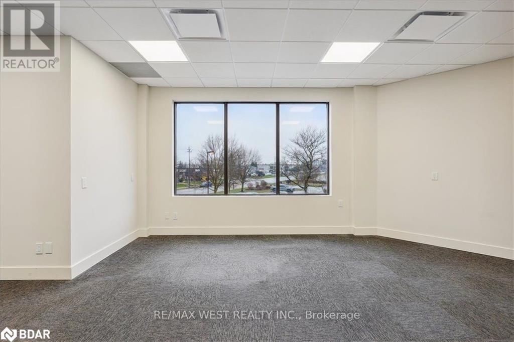 J202 - 155 FROBISHER DRIVE Image 8