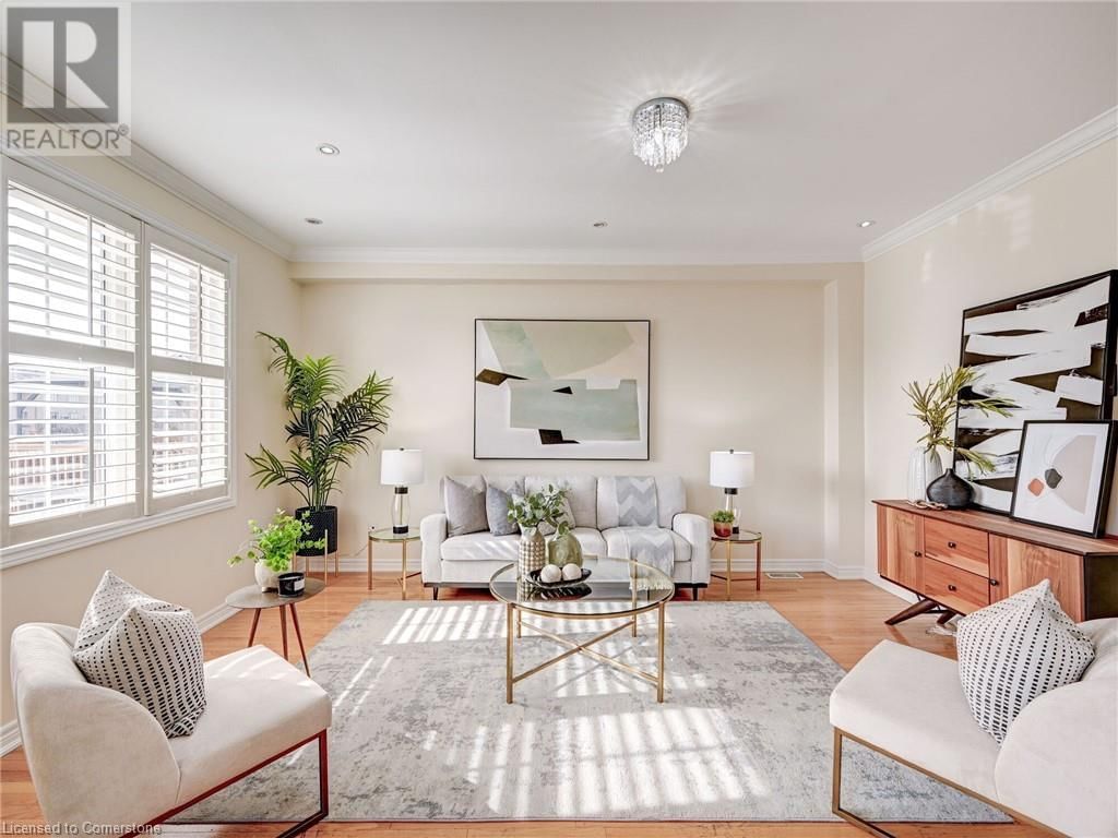 106 NAPERTON DRIVE Image 13