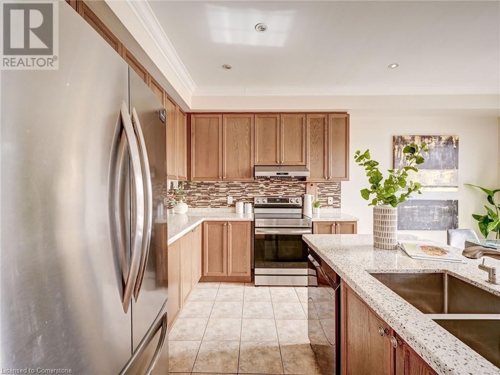 106 NAPERTON DRIVE Image 16
