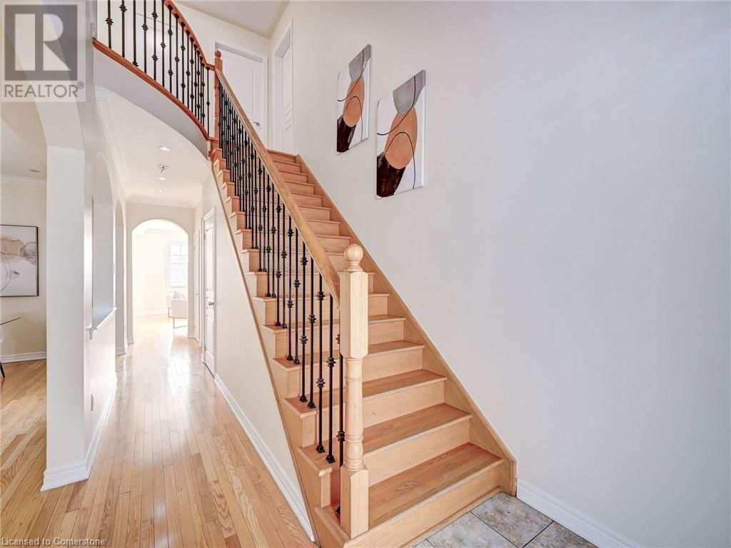 106 NAPERTON DRIVE Image 23