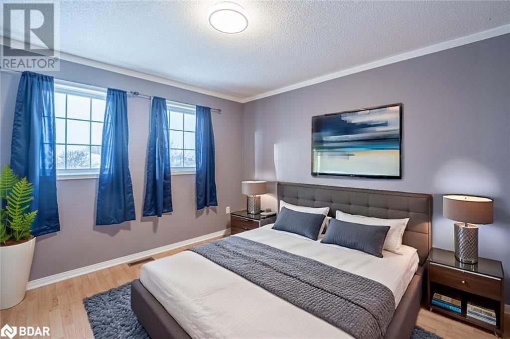 56 DRAPER CRESCENT Image 11