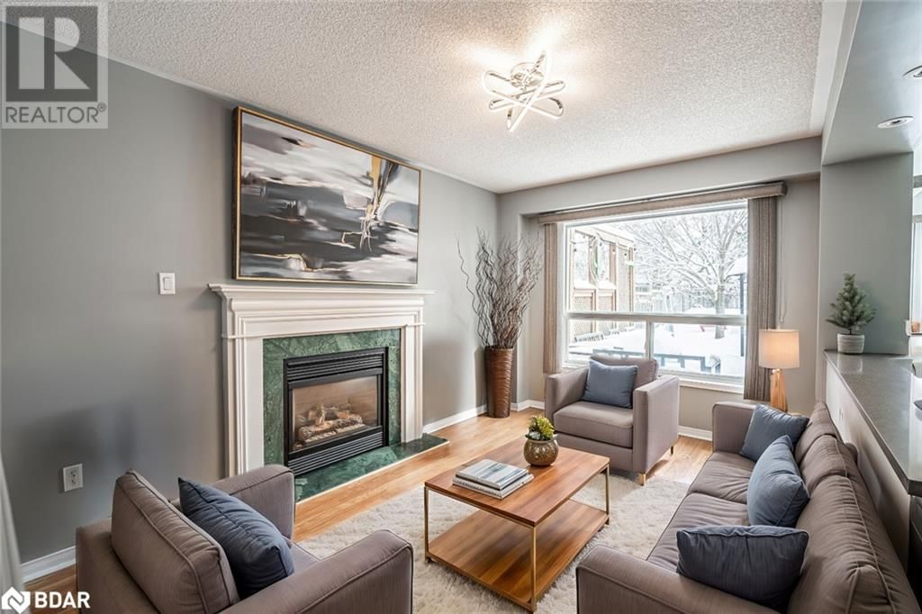 56 DRAPER CRESCENT Image 6